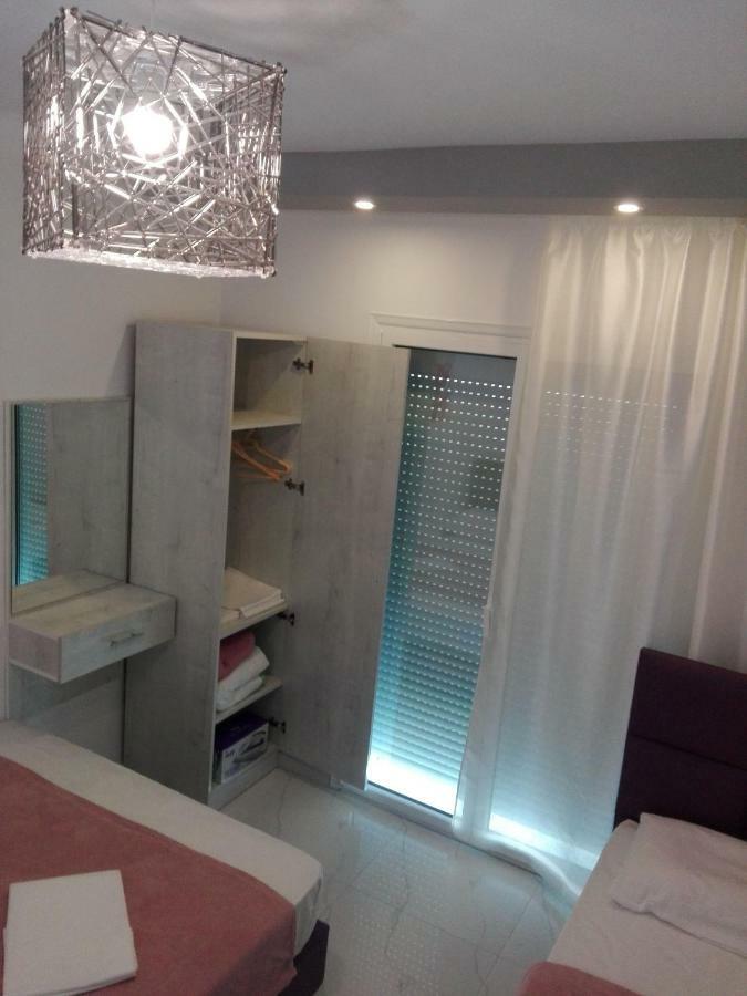 Milla Lux 1 Apartment Paralia Katerinis Luaran gambar